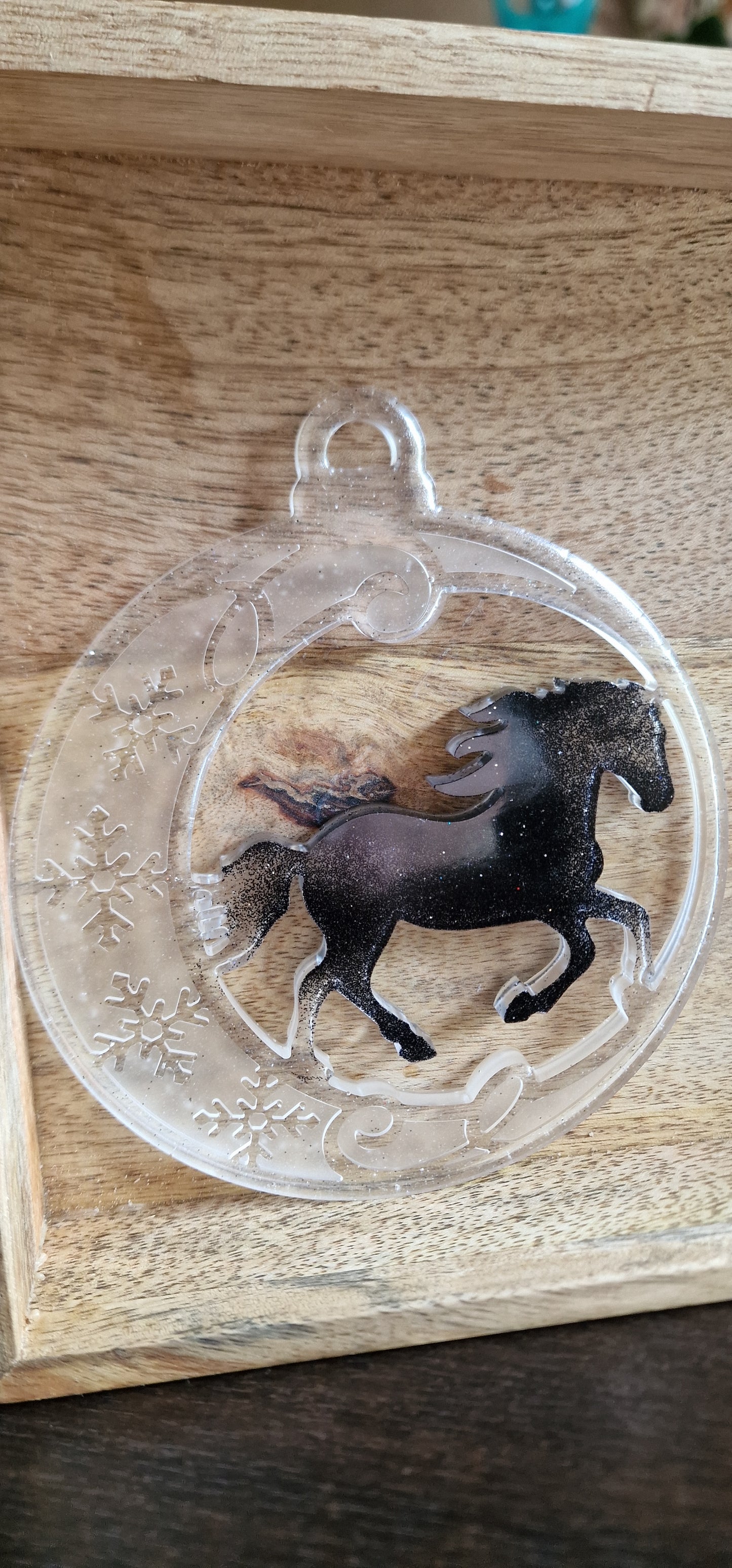 boule de noel intérieur cheval